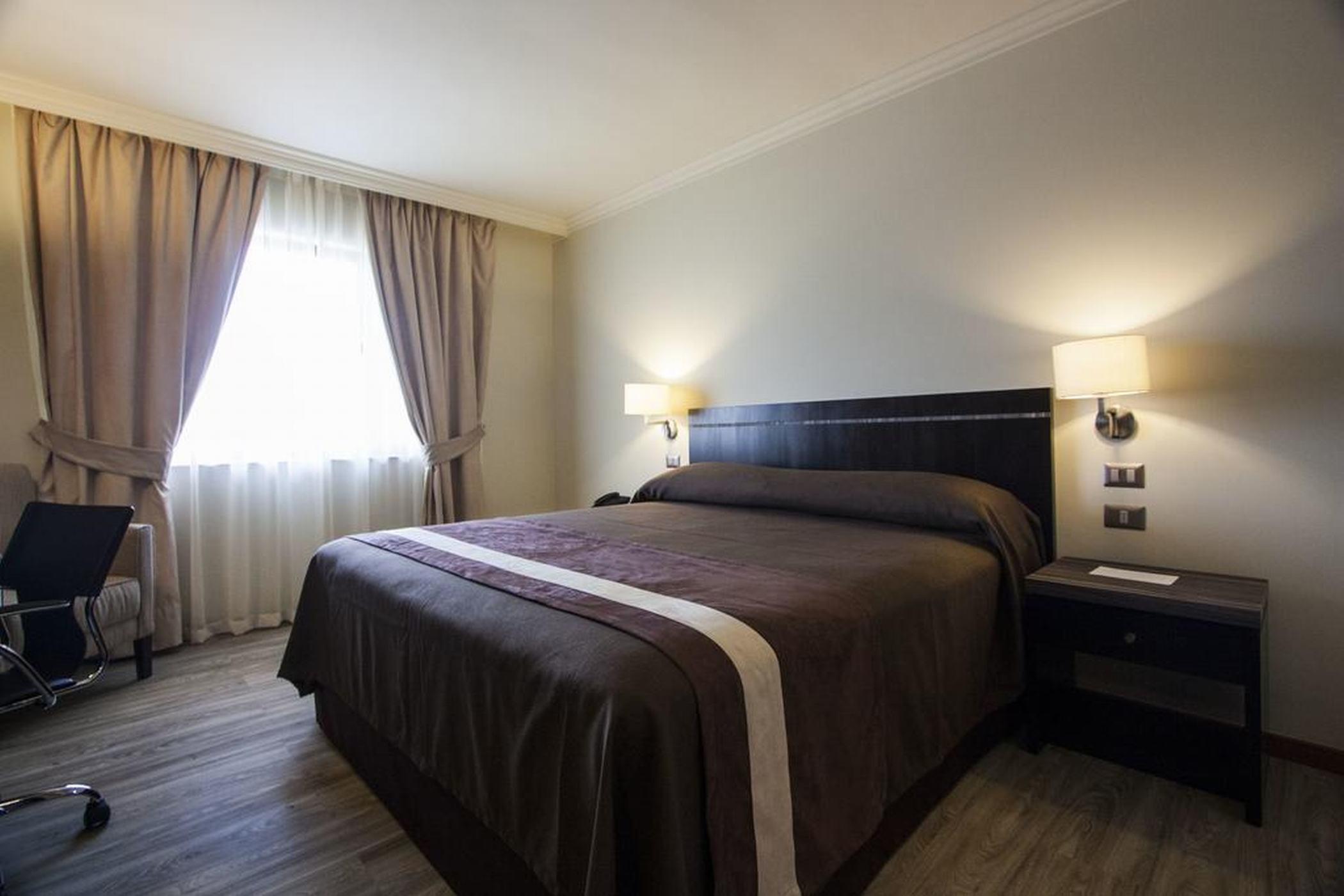 Hotel Diego De Almagro Osorno Luaran gambar